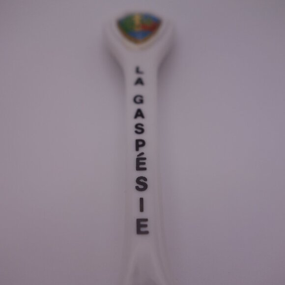 La Gaspesie Quebec Gaspe Que Ceramic Spoon Imported by JC Ricard Made in Taiwan - Picture 4 of 12